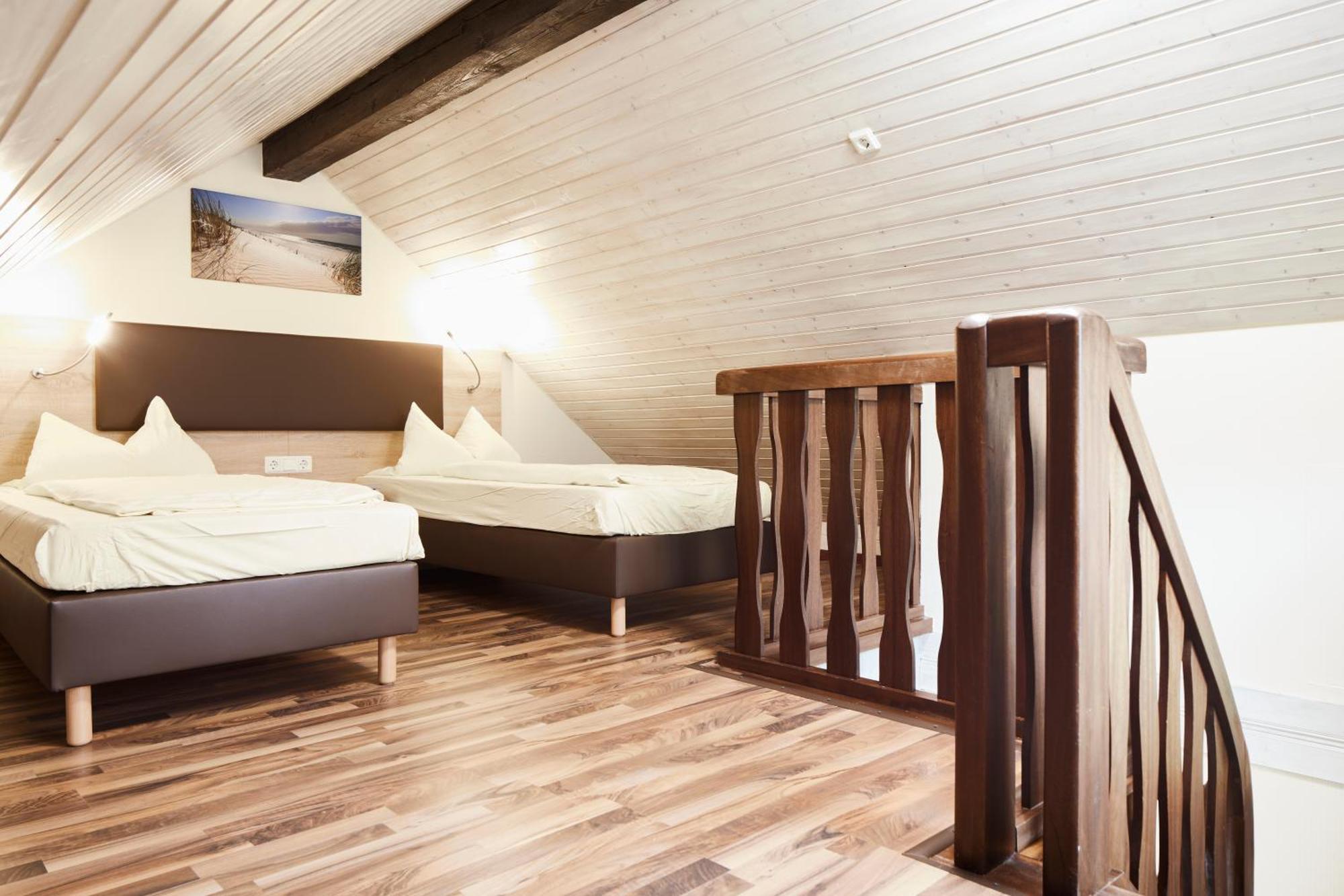 Landgasthof & Hotel Jossatal Breitenbach am Herzberg ภายนอก รูปภาพ
