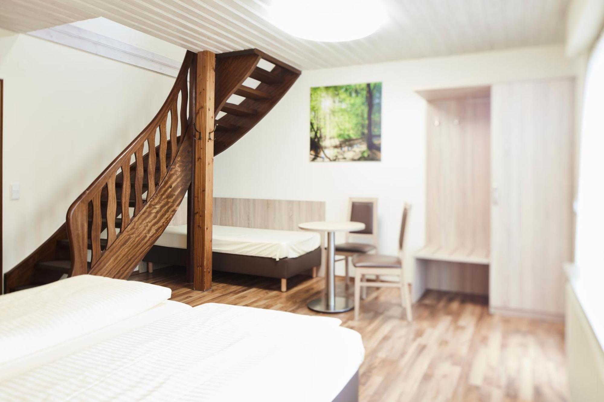 Landgasthof & Hotel Jossatal Breitenbach am Herzberg ภายนอก รูปภาพ